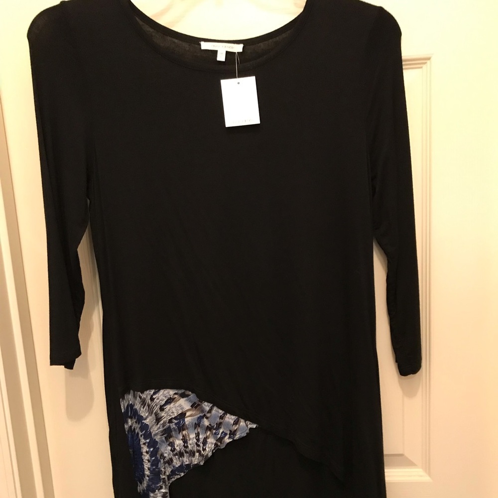 Tunic length top, NWT